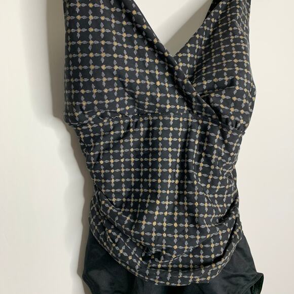 Miraclesuit Printed One Piece Swimsuit Black Womens Size 14 - Picture 2 of 10